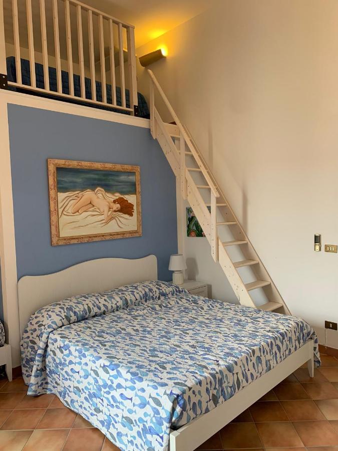 Apartment With Terraces And Private Jacuzzi - San Vito 400M From Beach Сан-Вито-Ло-Капо Экстерьер фото